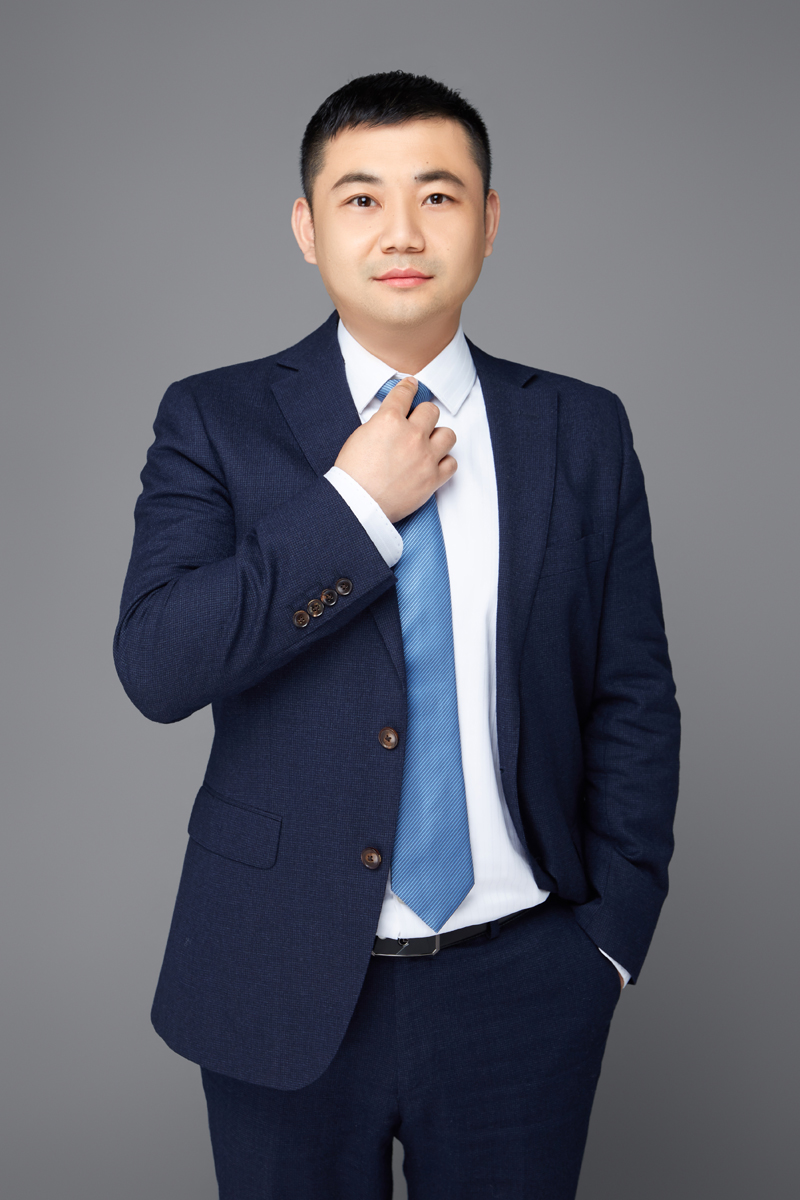 鐘(zhōng)潔律師(shī)